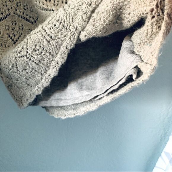 Cat & Jack Gray Silver Sparkle Knit Sweater Dress Size Large - Picture 4 of 7